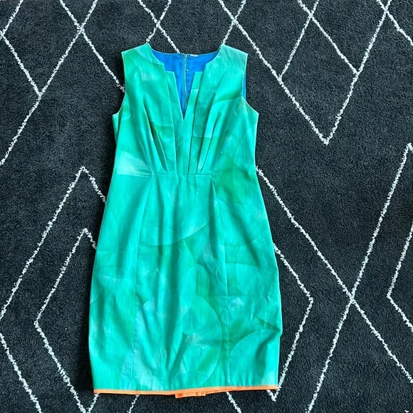 elie tahari green dress Elie Tahari main image 1